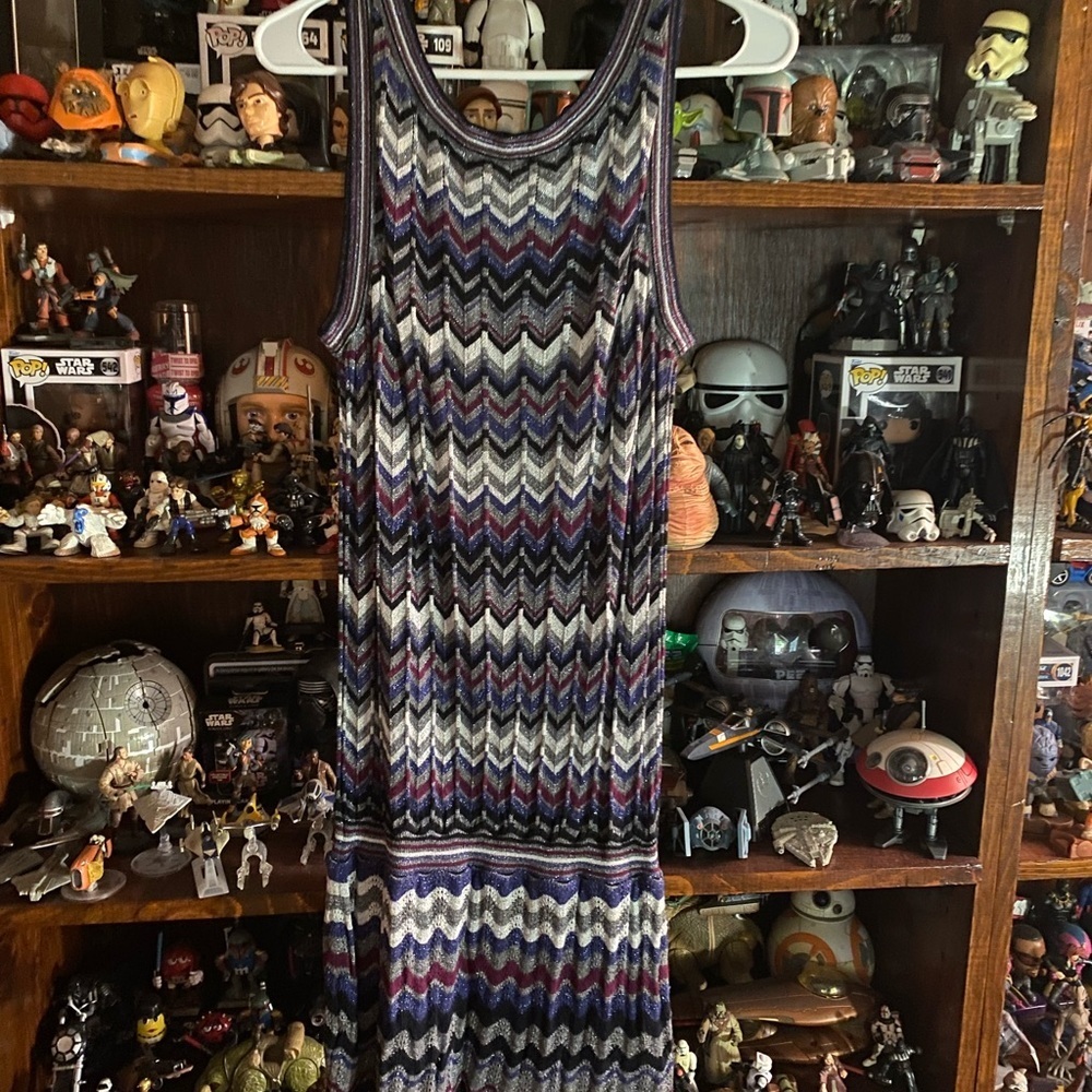 Guess Medium size cute dress - Picture 2 of 3